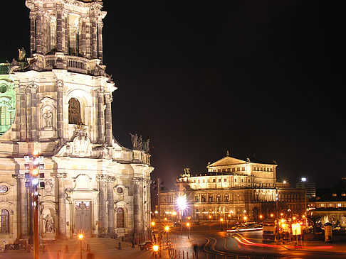 Hofkirche bei Nacht Foto 