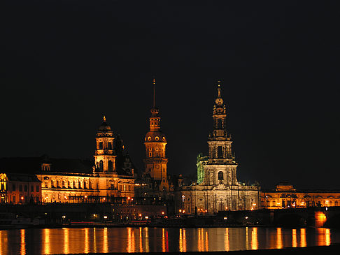 Foto Hofkirche bei Nacht - Dresden