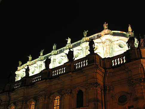 Fotos Hofkirche bei Nacht