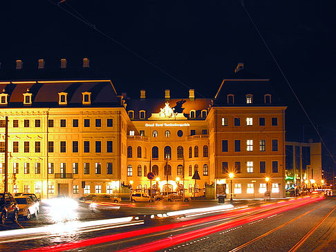 Fotos Taschenbergpalais bei Nacht